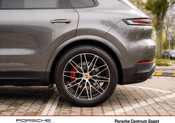 Porsche Cayenne cena 754422 przebieg: 18000, rok produkcji 2023 z Szlichtyngowa małe 781